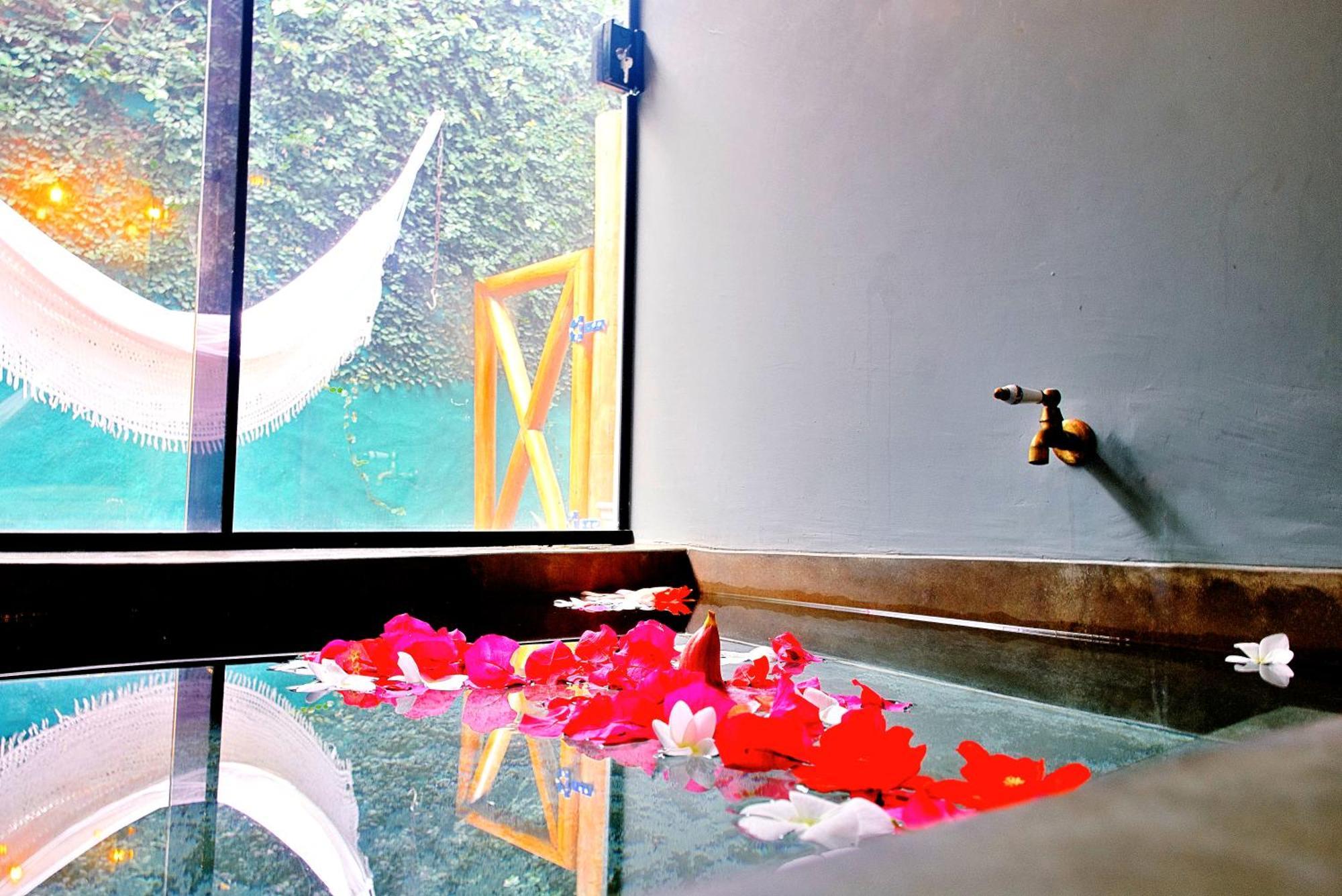 Tropicalia Chales Boutique Praia de Pipa 外观 照片